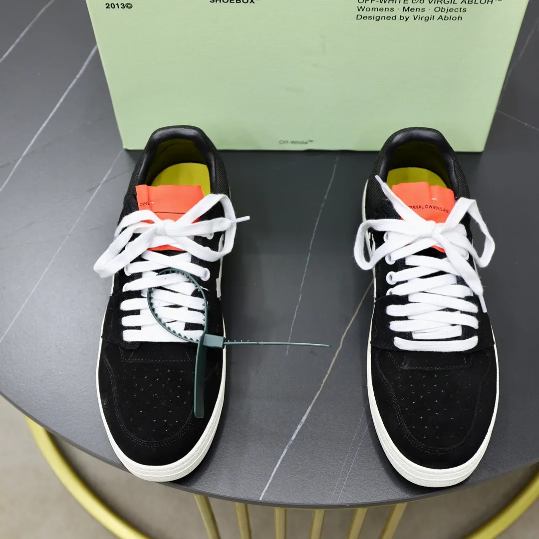 Men's shoes: 462💰💶【off-white】👫 Original one-to-one replica, high-end quality🥳The latest model has not been listed on the official website yet, the top version. Fabric: Imported original leather splicing Lining: Imported breathable mesh Outsole: Original rubber soft, light and wear-resistant Outsole Male 38-44 (customized for 45 and 46)